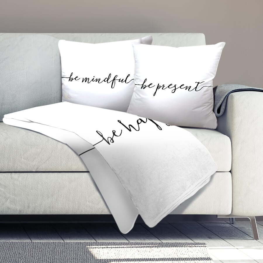 Be Happy Dream Home Bundle Bundle 2 Cushions & 1 Blanket Clock Canvas