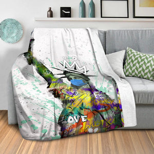 Graffiti Liberty Blanket Blanket Clock Canvas