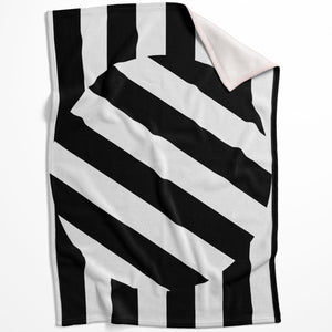 Illusionary Blanket Blanket 75 x 100cm Clock Canvas