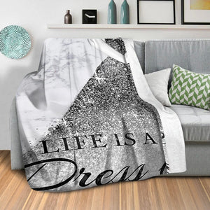 Party Dress Blanket Blanket Clock Canvas