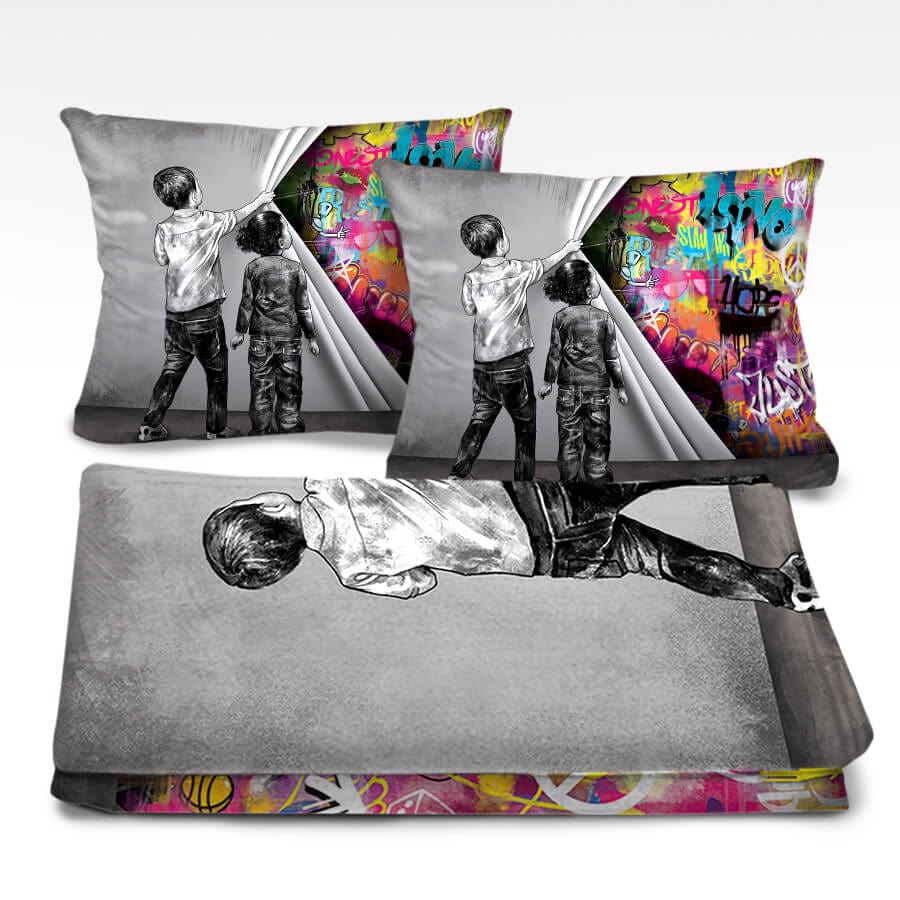 Uncovered Justice Dream Home Bundle Bundle 2 Cushions & 1 Blanket Clock Canvas
