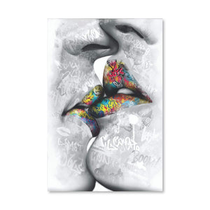 Graffiti Kiss Canvas Art Clock Canvas