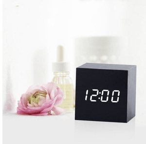 Mikado Black Clock Canvas