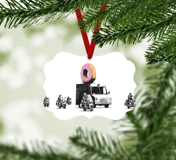 Banksy Doughnut Police Escort Ornament Christmas Ornament Victorian 10.8 x 8cm Clock Canvas