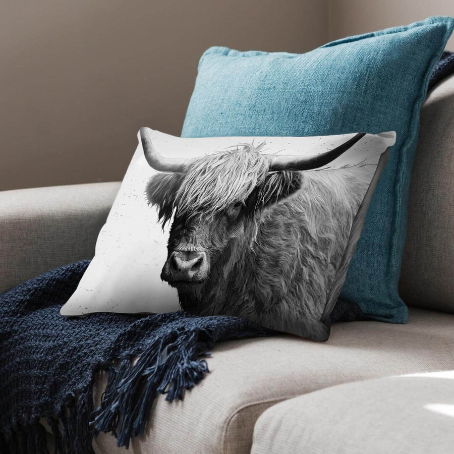 Black and White Highland Cow Cushion Cushion Cushion Landscape Clock Canvas