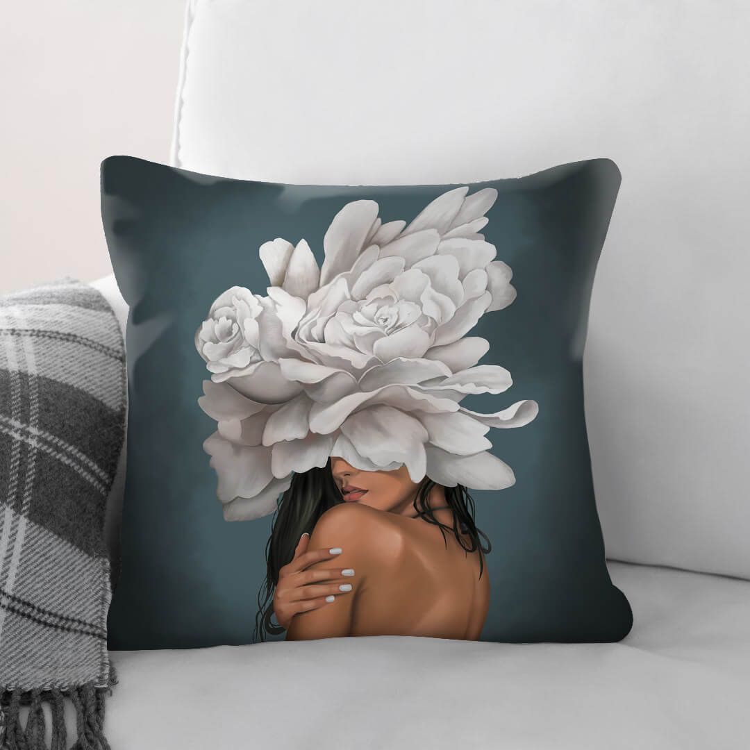 The Hidden Woman C Cushion Cushion Cushion Square Clock Canvas